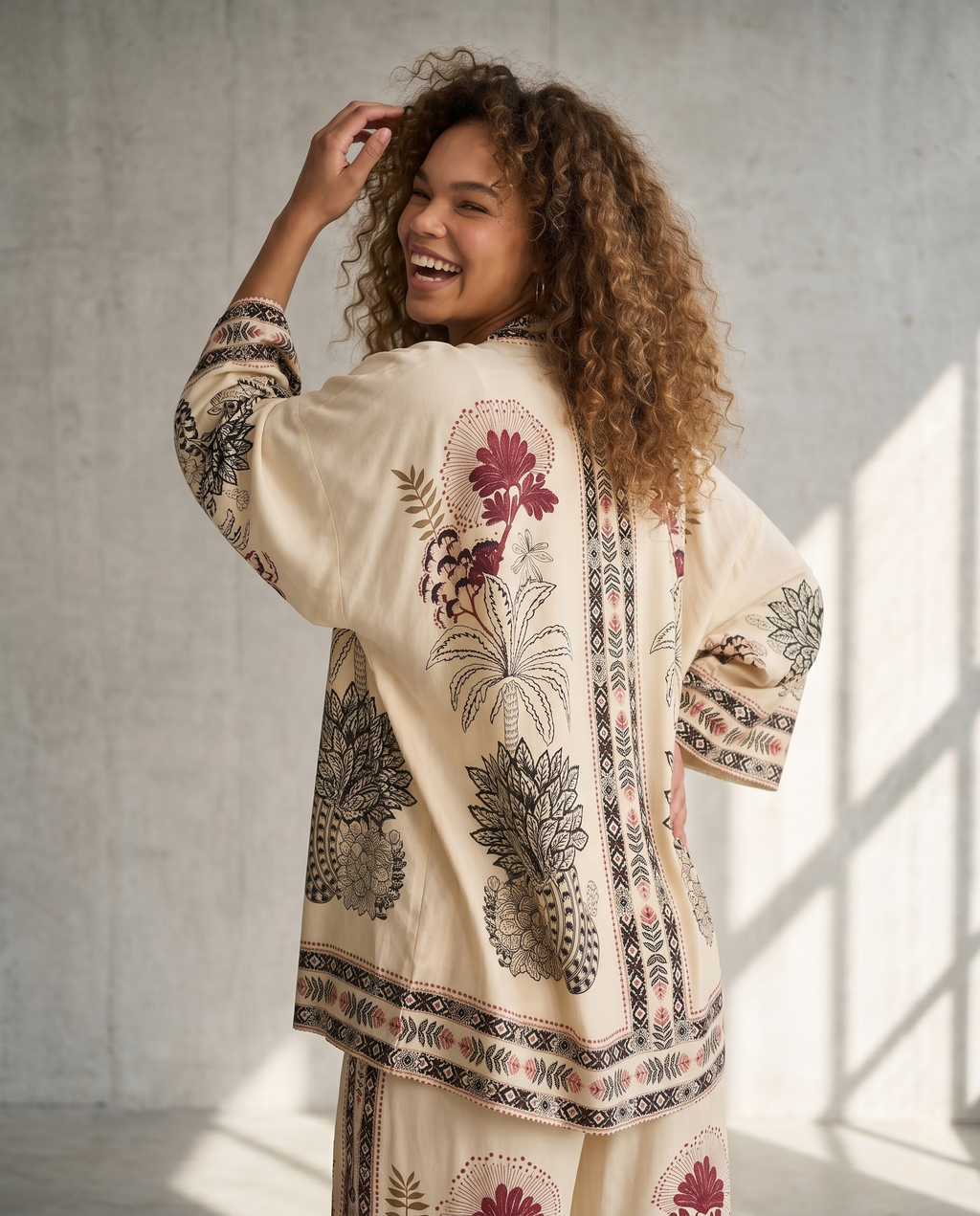 Boho Biege Kimono